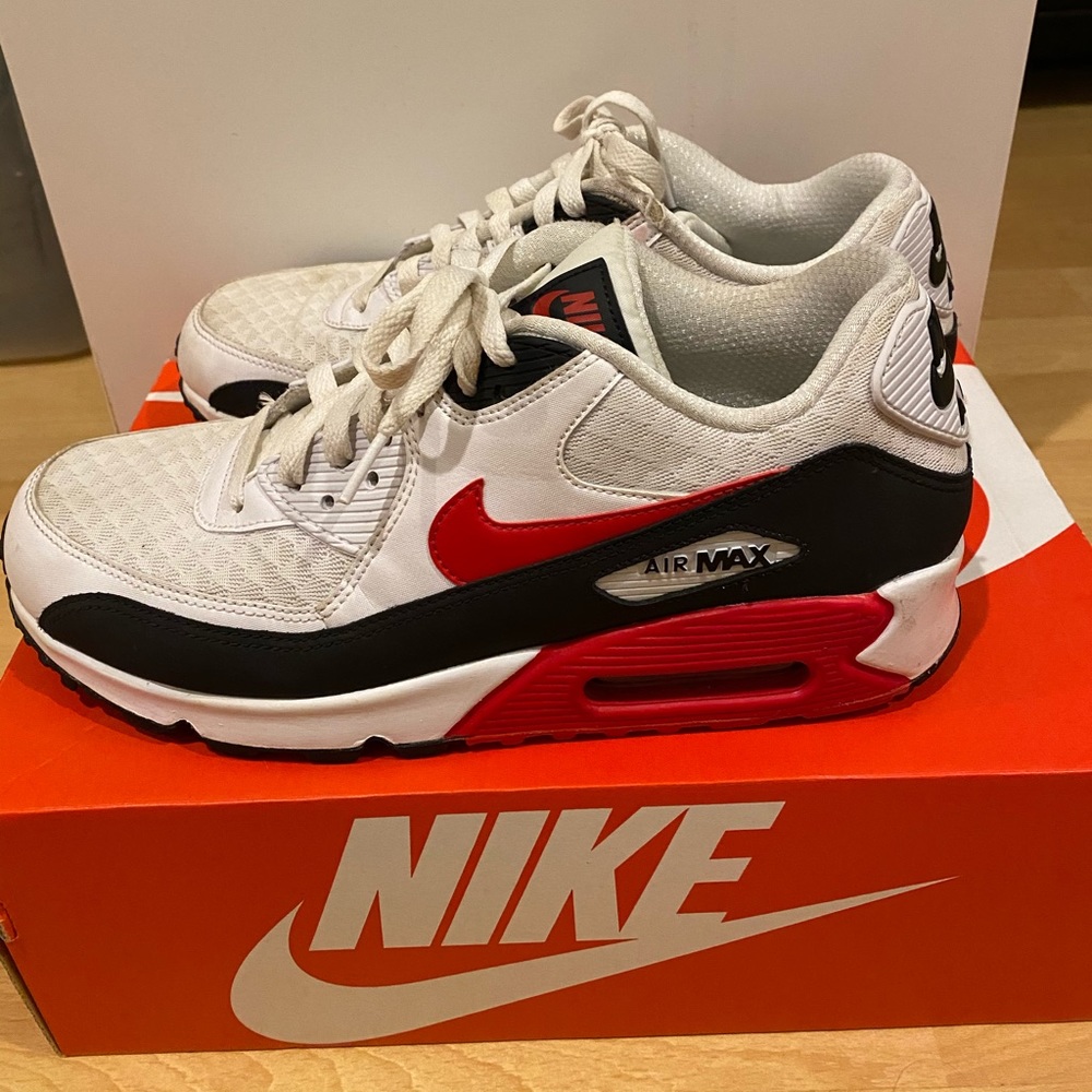 Nike Air Max 90
